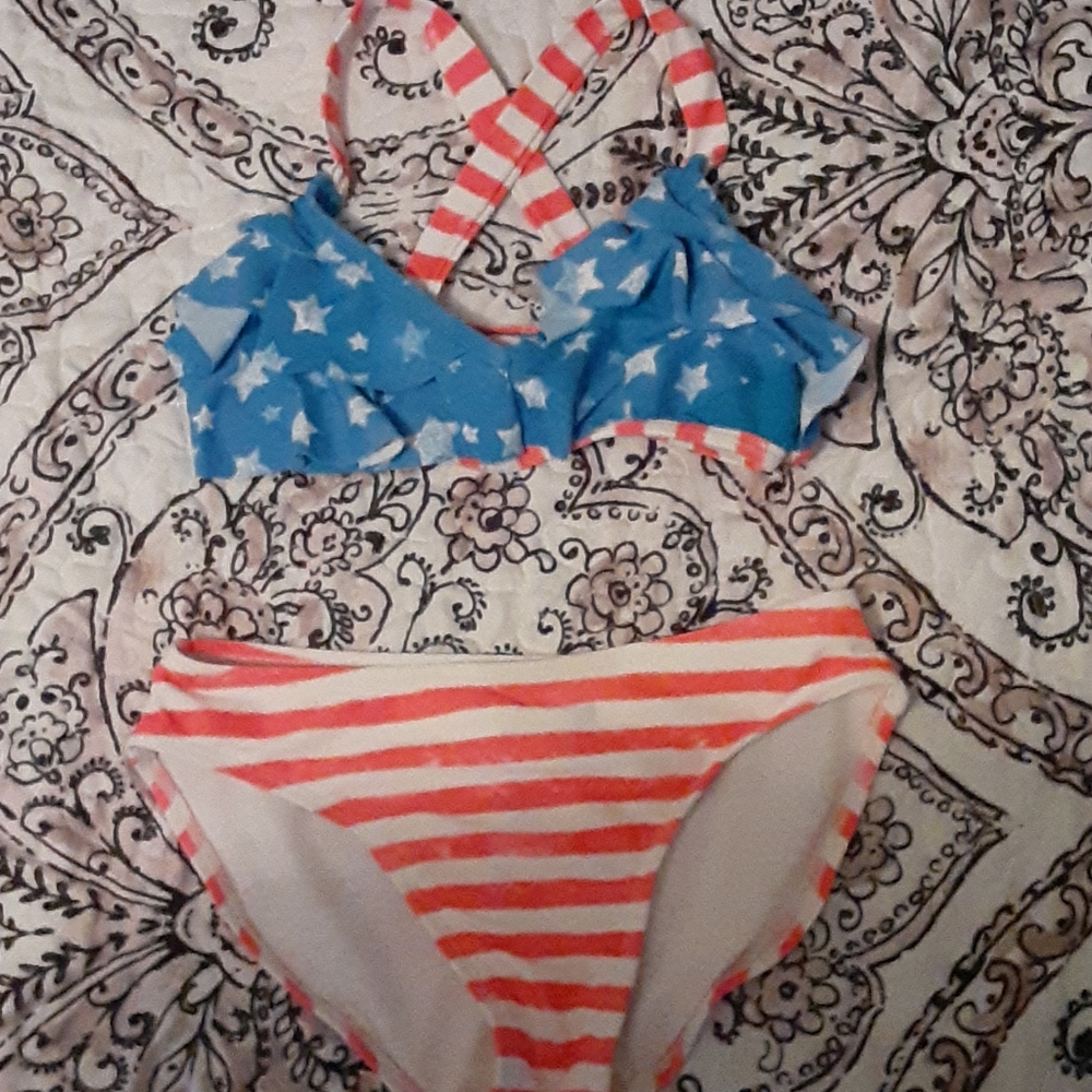 Bikini barhing suit.